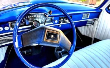 Unknown-Statesman-1951-Viper-Blue-White-8