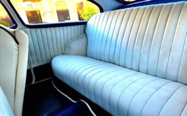 Unknown-Statesman-1951-Viper-Blue-White-9