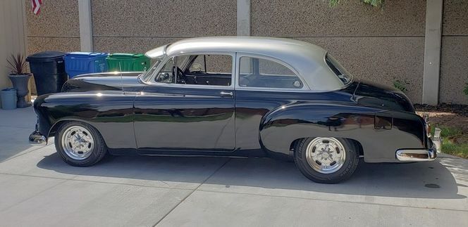 Unknown-Styleline-1951-Black