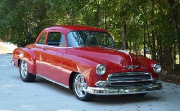 Unknown-Styleline-1951-Red-Gray
