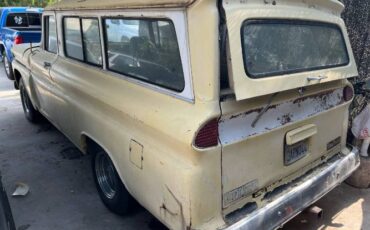 Unknown-Suburban-1963-Yellow-1