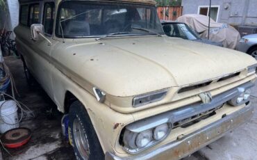 Unknown-Suburban-1963-Yellow-4