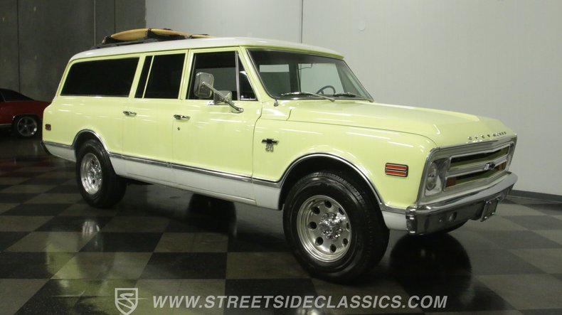Unknown-Suburban-1968-Yellow-Black-24