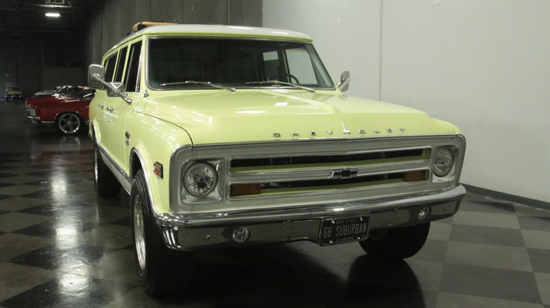 Unknown-Suburban-1968-Yellow-Black-26