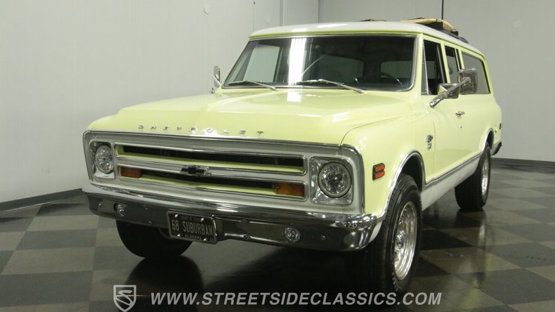 Unknown-Suburban-1968-Yellow-Black-28