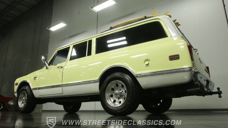 Unknown-Suburban-1968-Yellow-Black-33