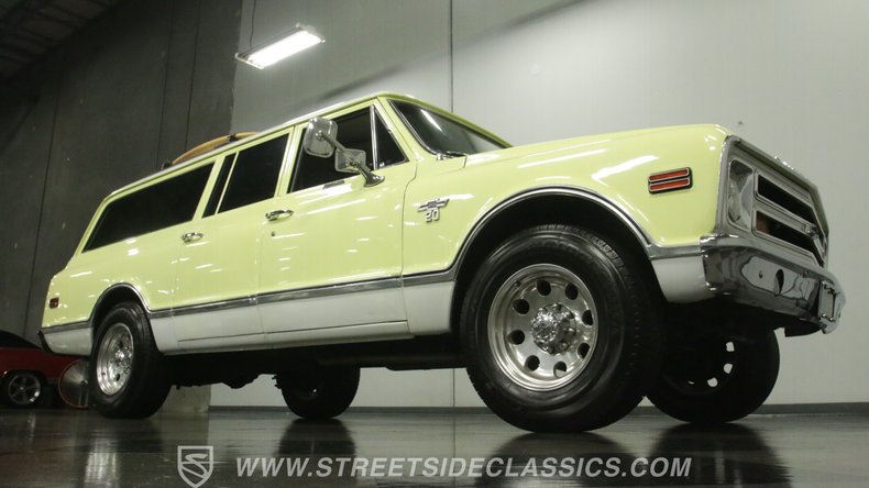 Unknown-Suburban-1968-Yellow-Black-40