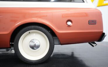 Unknown-Suburban-1969-Cream-and-Copper-Beige-30