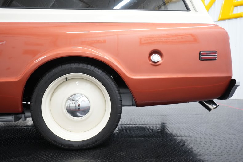 Unknown-Suburban-1969-Cream-and-Copper-Beige-30