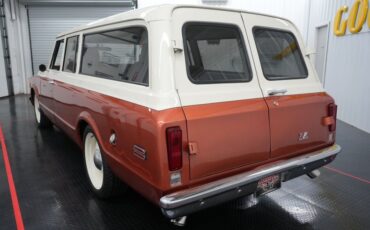 Unknown-Suburban-1969-Cream-and-Copper-Beige-38