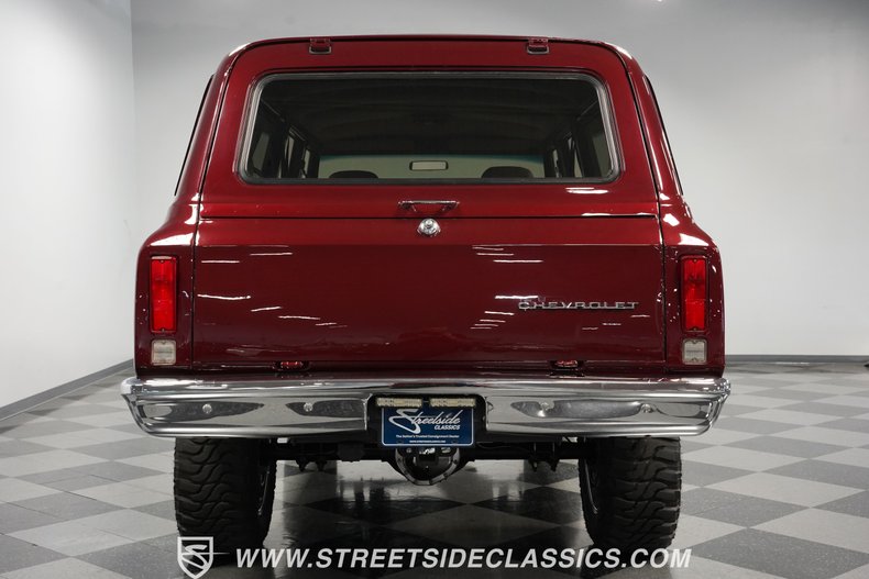 Unknown-Suburban-1972-Burgundy-Metallic-Beige-1