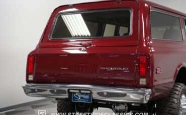 Unknown-Suburban-1972-Burgundy-Metallic-Beige-25