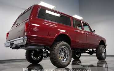 Unknown-Suburban-1972-Burgundy-Metallic-Beige-26