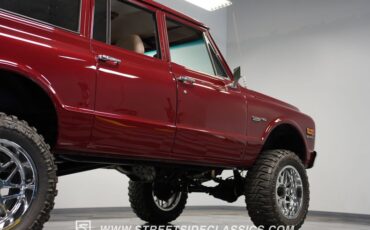 Unknown-Suburban-1972-Burgundy-Metallic-Beige-27