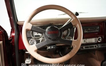 Unknown-Suburban-1972-Burgundy-Metallic-Beige-37