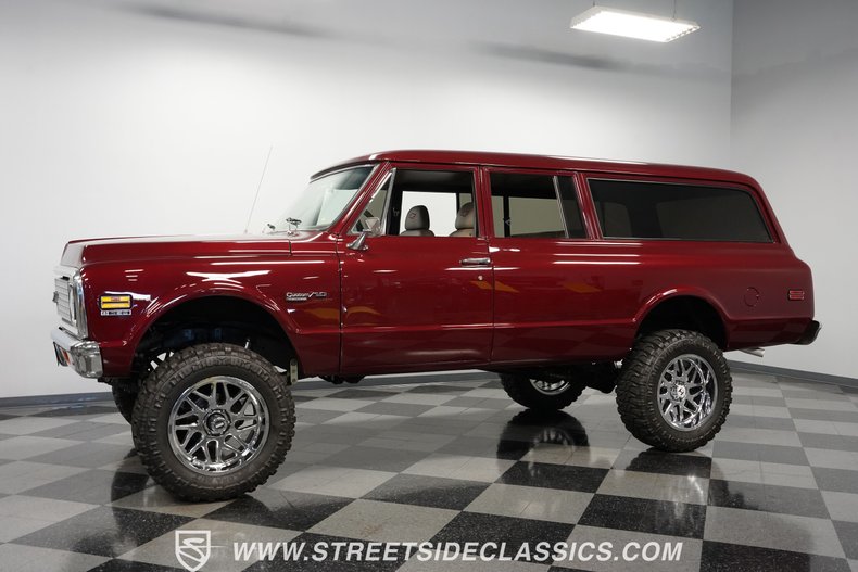 Unknown-Suburban-1972-Burgundy-Metallic-Beige-6