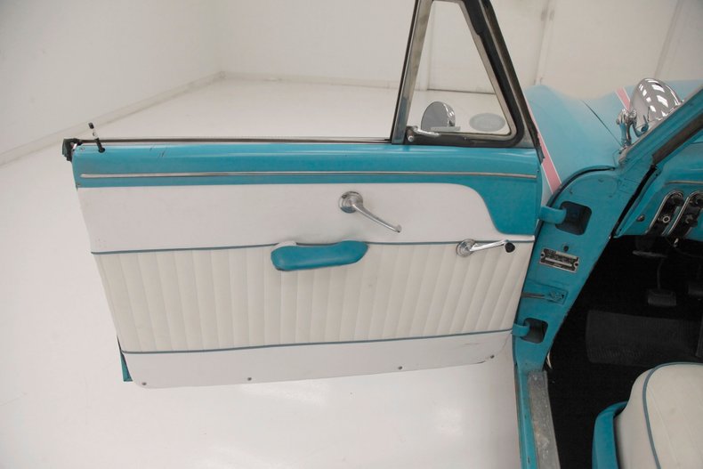 Unknown-Sunliner-1953-Aqua-White-29
