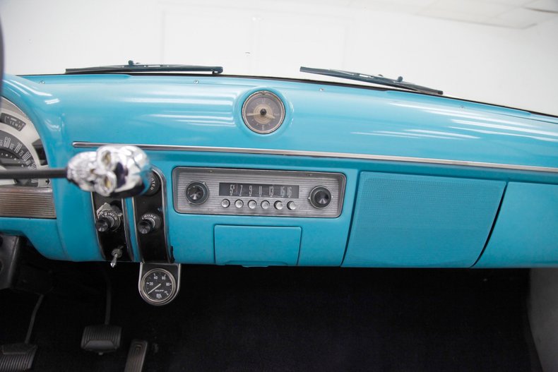 Unknown-Sunliner-1953-Aqua-White-36