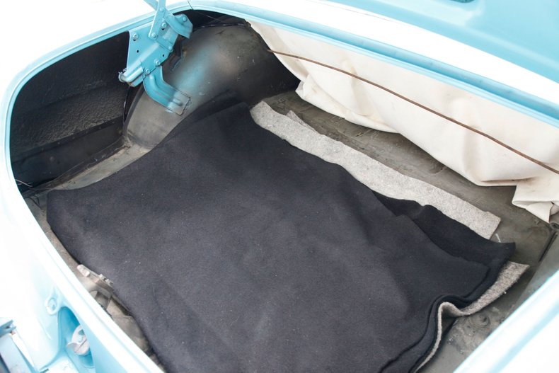 Unknown-Sunliner-1953-Aqua-White-44