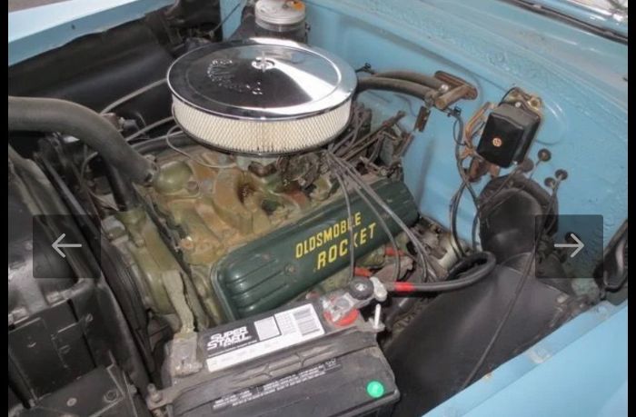 Unknown-Super-88-1952-Arctic-BlueBlack-To-Two-Tone-Blue-1