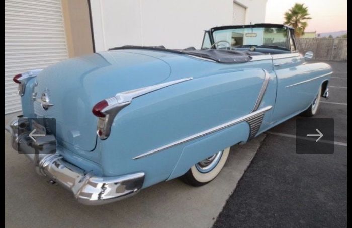 Unknown-Super-88-1952-Arctic-BlueBlack-To-Two-Tone-Blue-2