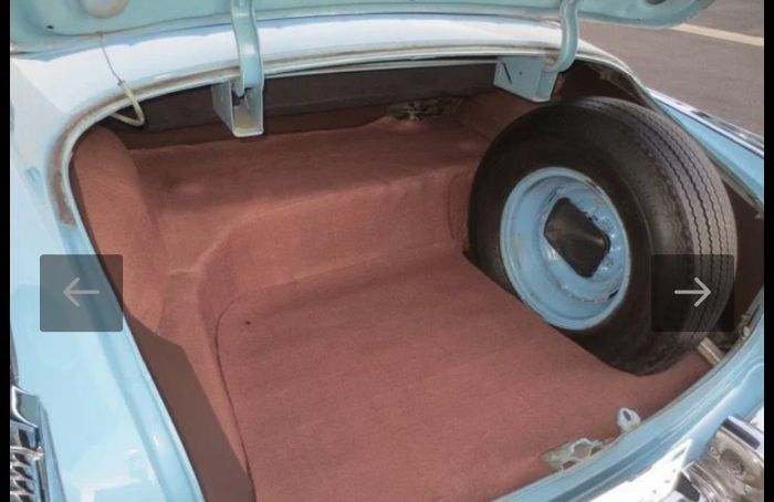 Unknown-Super-88-1952-Arctic-BlueBlack-To-Two-Tone-Blue
