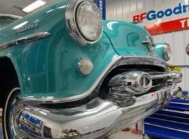 Unknown-Super-88-1954-TurquoiseWhite-Light-GrayDark-Gray-23