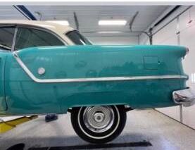 Unknown-Super-88-1954-TurquoiseWhite-Light-GrayDark-Gray-27