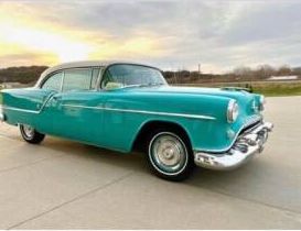 Unknown-Super-88-1954-TurquoiseWhite-Light-GrayDark-Gray-32