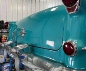 Unknown-Super-88-1954-TurquoiseWhite-Light-GrayDark-Gray-40