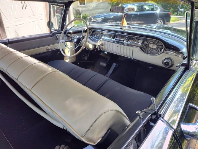 Unknown-Super-88-1956-Black-4