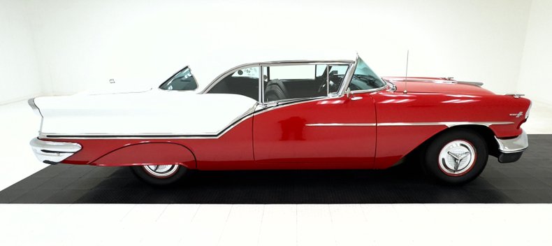 Unknown-Super-88-1957-Festival-Red-Black-22
