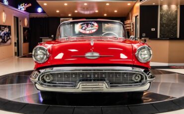 Unknown-Super-88-1957-Red-ampamp-White-Red-11
