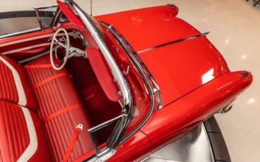 Unknown-Super-88-1957-Red-ampamp-White-Red-49