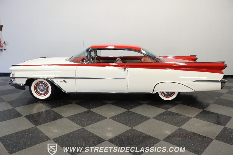 Unknown-Super-88-1959-Polaris-White-Red-White-ampamp-Blac-1