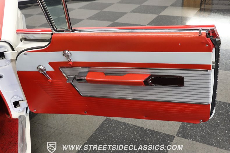 Unknown-Super-88-1959-Polaris-White-Red-White-ampamp-Blac-13