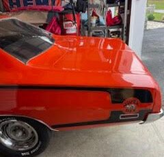 Unknown-Super-bee-1970-Red-Black-5