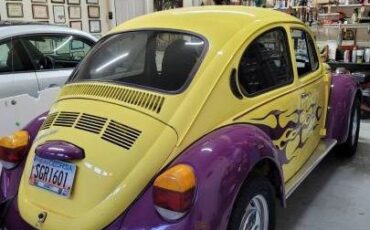 Unknown-Super-beetle-1971-Yellow-1