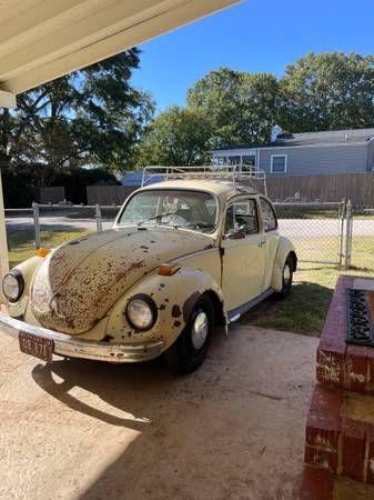 Unknown-Super-beetle-1971-Yellow-Gray-11