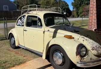 Unknown-Super-beetle-1971-Yellow-Gray-8