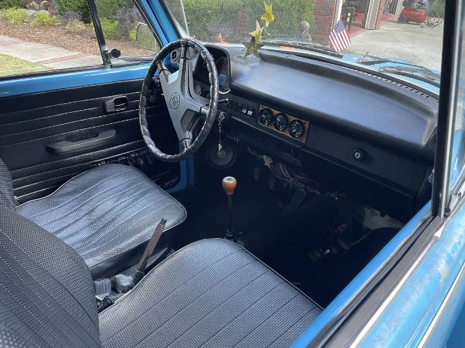 Unknown-Super-beetle-1973-Blue-7