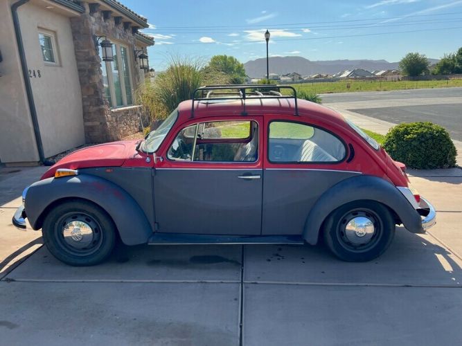 Unknown-Super-beetle-1973-Red-Gray