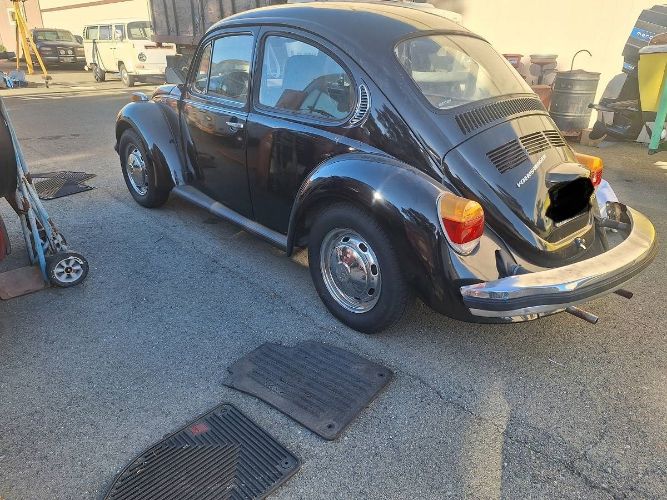 Unknown-Super-beetle-1974-Black-10