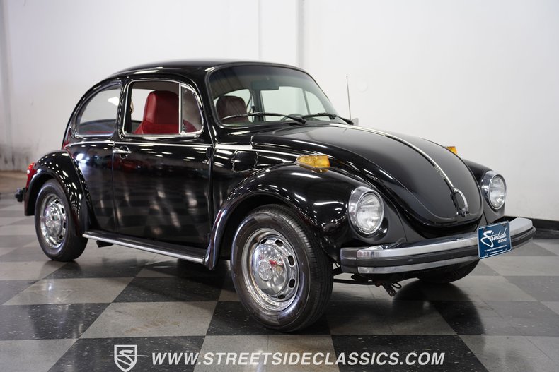Unknown-Super-beetle-1974-Black-Burgundy-14