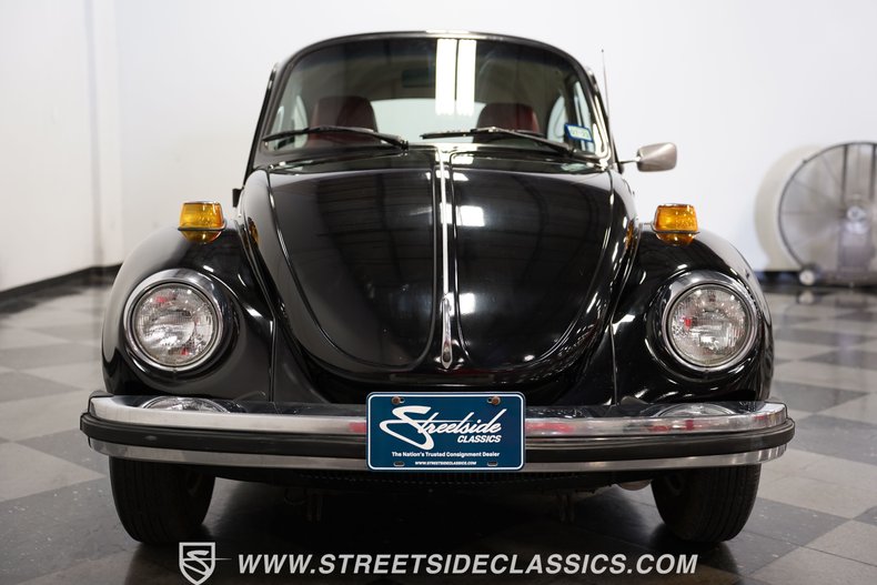Unknown-Super-beetle-1974-Black-Burgundy-16