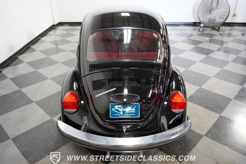 Unknown-Super-beetle-1974-Black-Burgundy-31