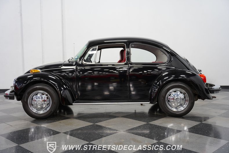 Unknown-Super-beetle-1974-Black-Burgundy