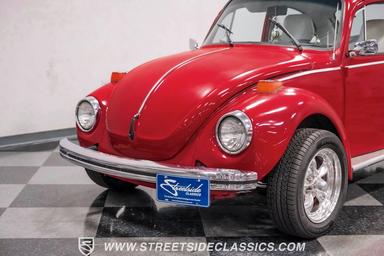 Unknown-Super-beetle-1975-Red-White-16