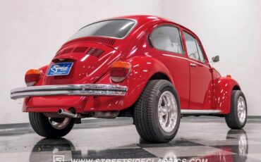 Unknown-Super-beetle-1975-Red-White-26