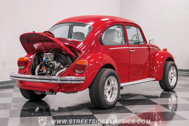Unknown-Super-beetle-1975-Red-White-29